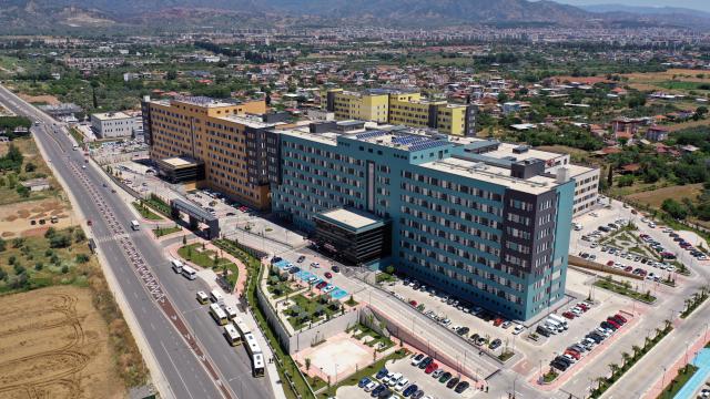 Aydın Şehir Hastanesi 6 Ayda 300 Bin Hastaya Hizmet Verdi