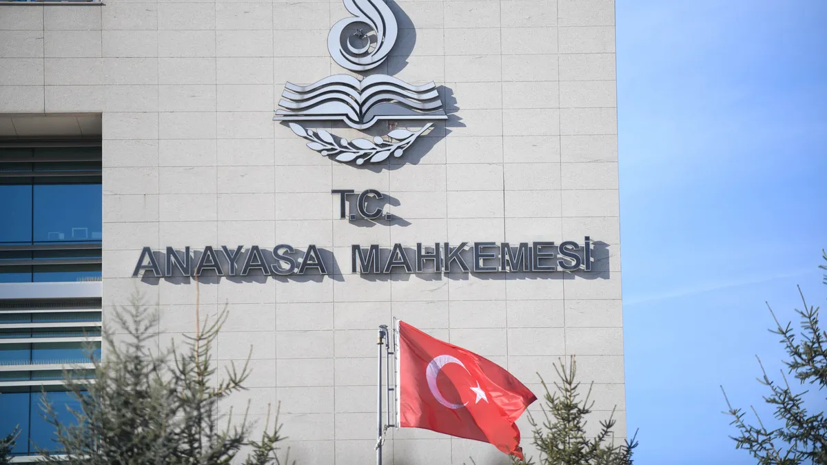 AYM'den FETÖ kararı: İhraç emniyet müdürünün itirazı reddedildi
