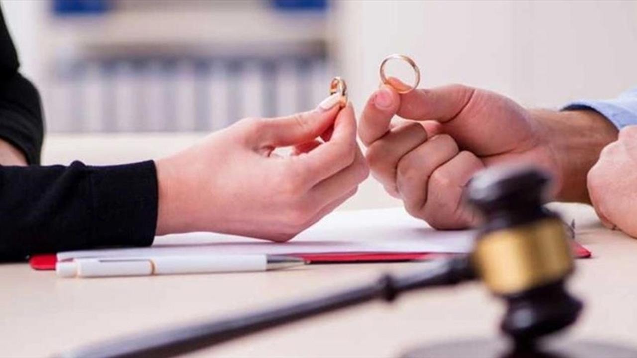 AYM süresiz nafakayı iptal etti: Nafaka sistemi yeniden şekilleniyor