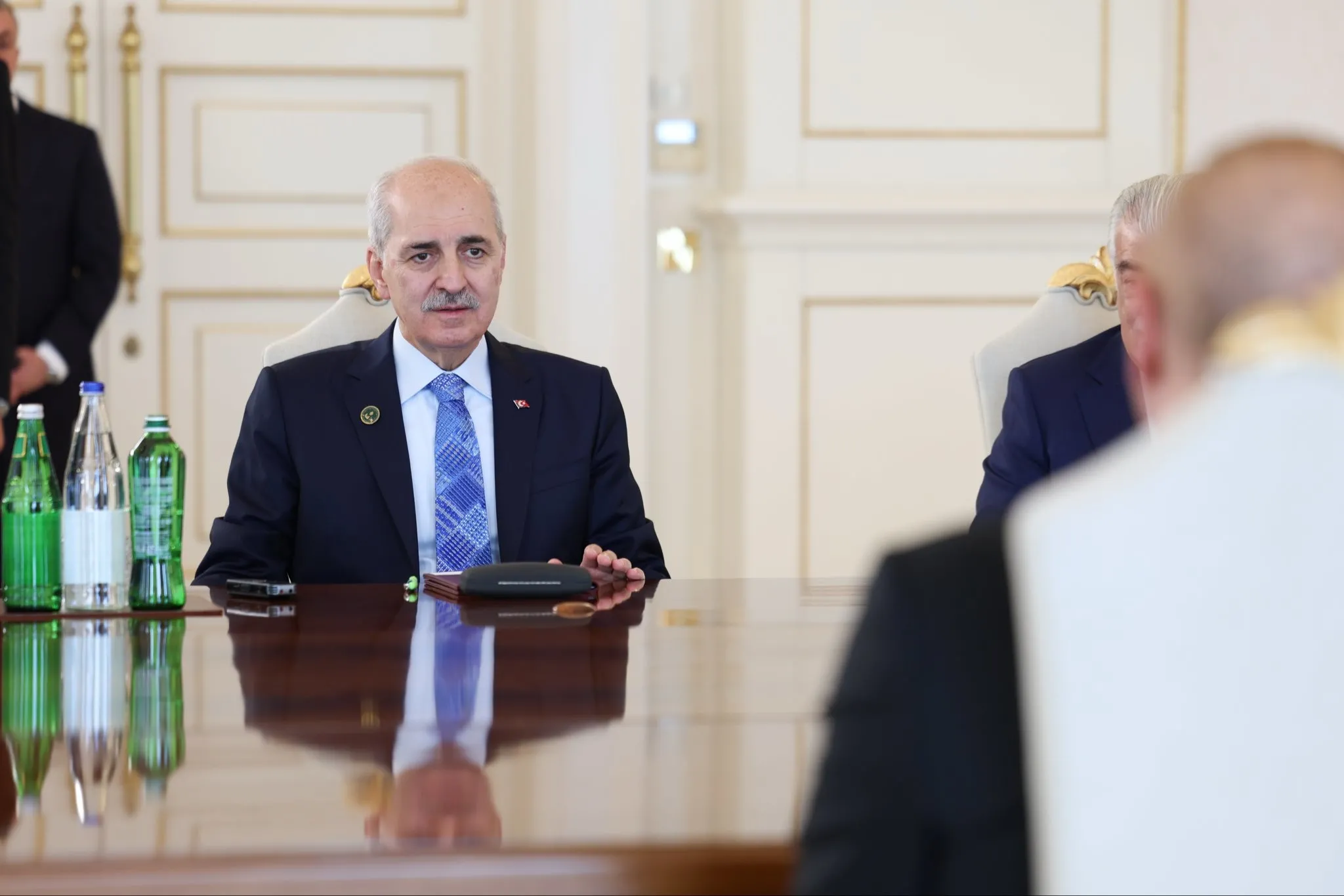 Azerbaycan Cumhurbaşkanı Aliyev, TBMM Başkanı Kurtulmuş'u Bakü'de kabul etti