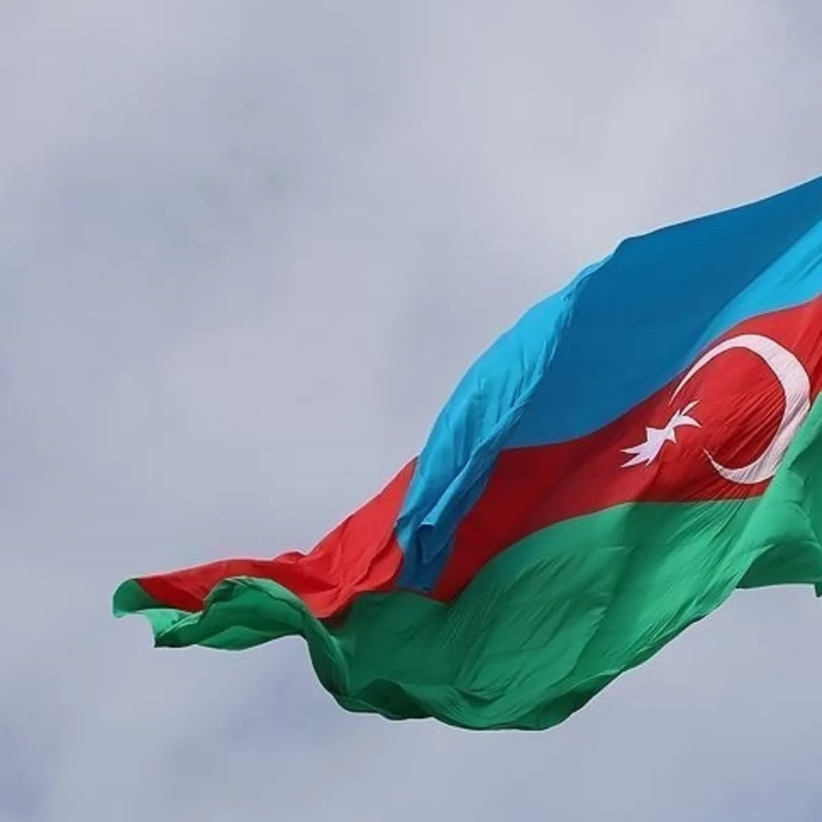 Azerbaycan yük gemilerine İHA saldırısı: 5 ölü
