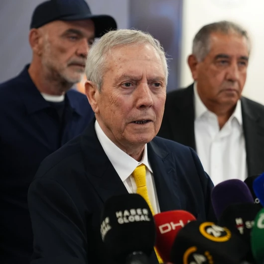Aziz Yıldırım'dan Kartal Açıklaması: İstifa Nedeni Şok Etti