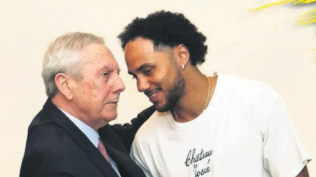 Aziz Yıldırım, Shane Larkin ile Bir Araya Geldi