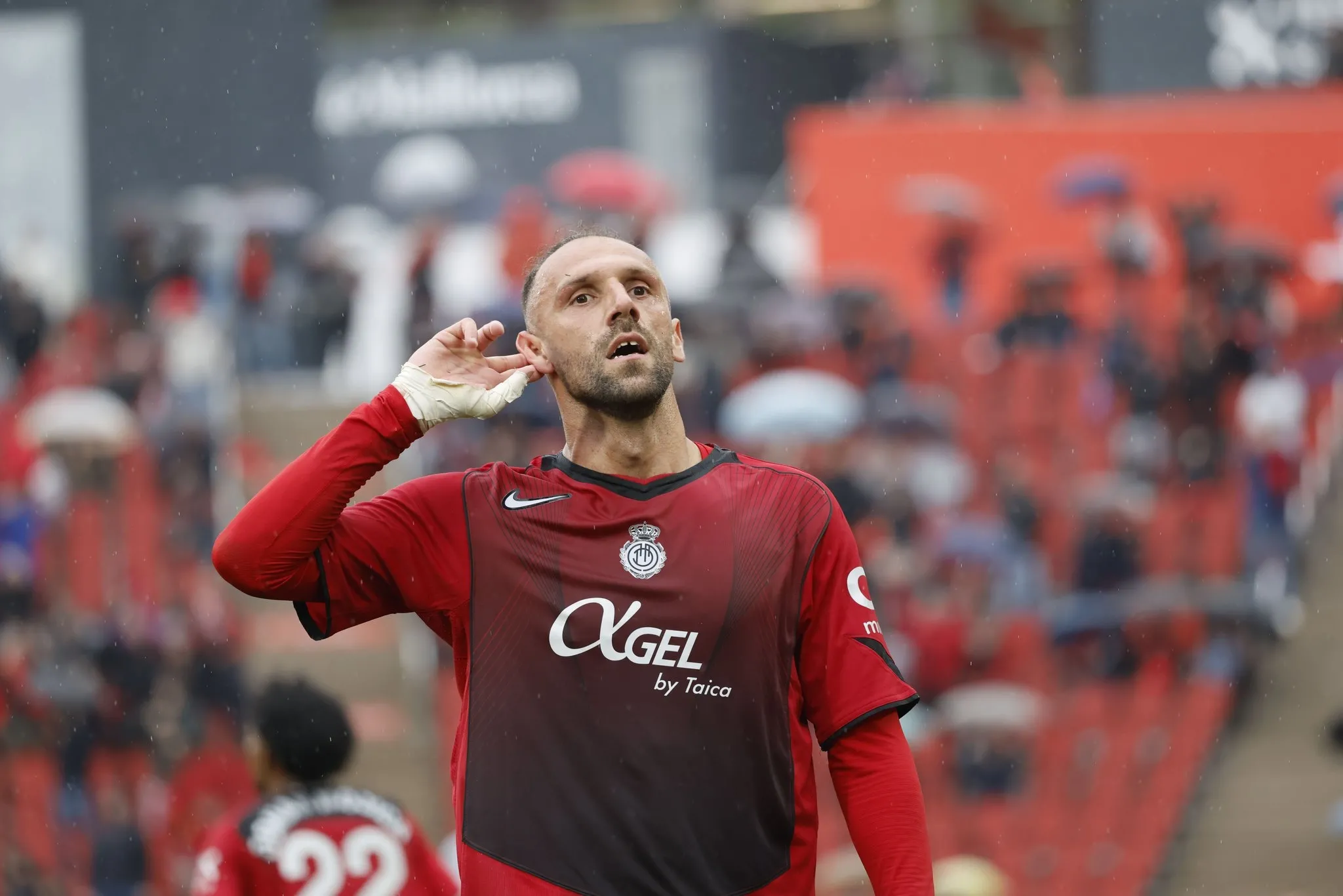 Aziz Yıldırım'dan Fenerbahçe'ye iki yıldız transferi: İmzalar yakın