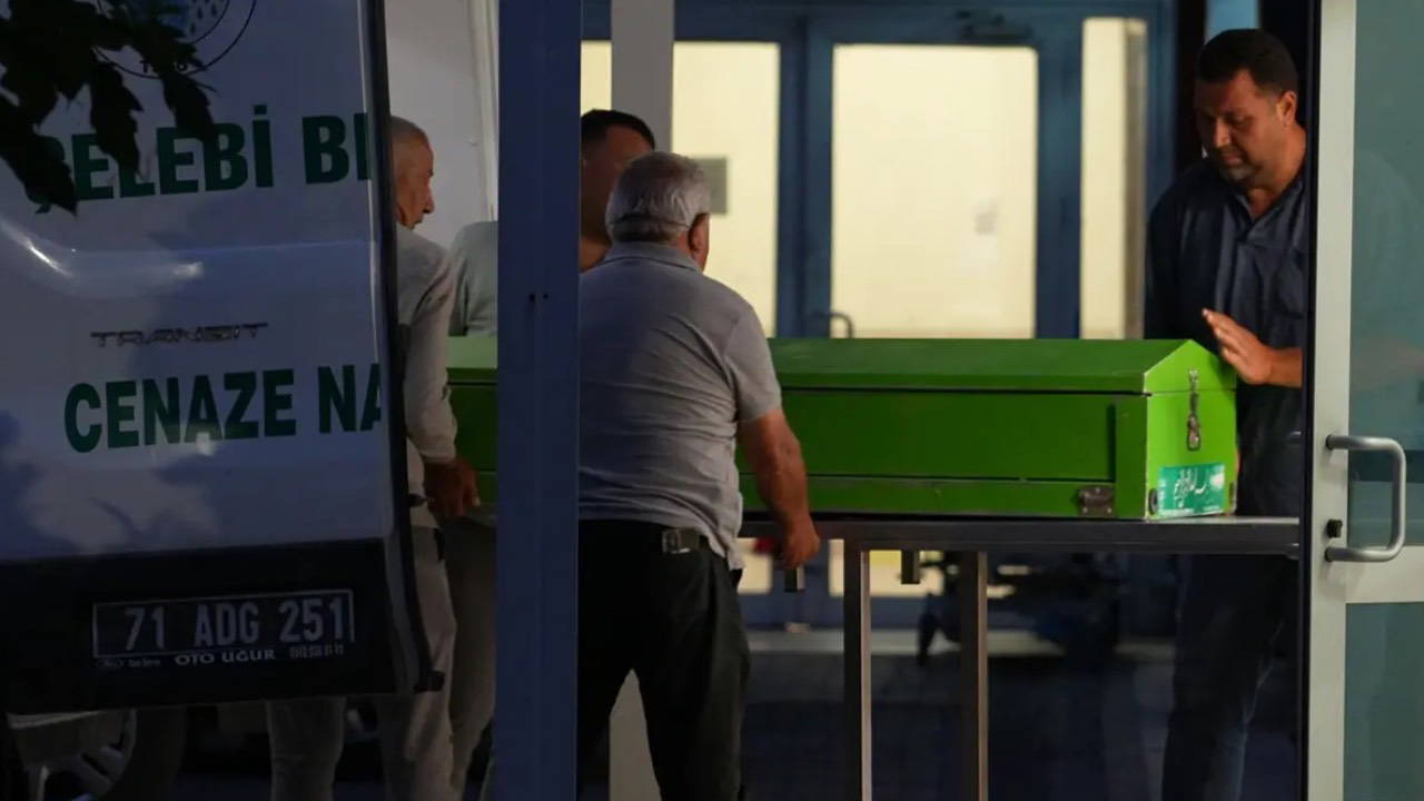 Babanın parçalanmış cesedi tuvalette bulunmuştu: Oğul tutuklandı