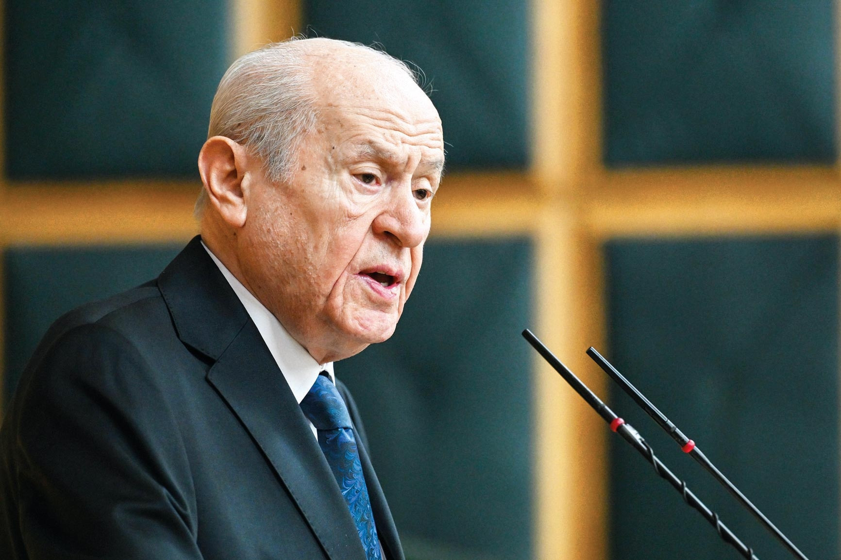 Bahçeli'den çerçeve yasaya tam destek çağrısı
