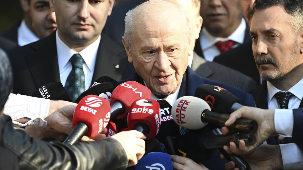 Bahçeli'den Türkeş'in mezarında 3 bayram mesajı: Yeter