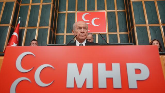 Bahçeli: Türkiye'yi karıştırmaya kimse cüret etmemelidir