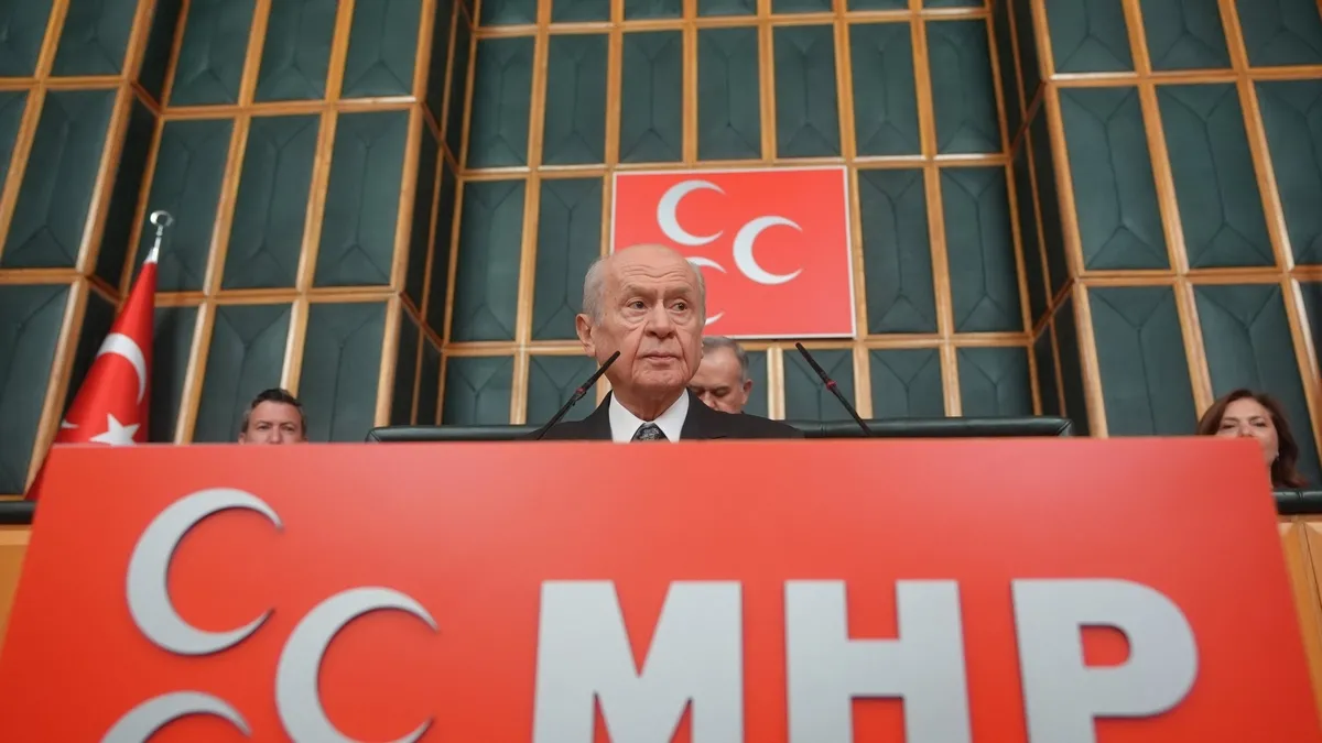 Bahçeli'den CHP'deki paralel yapıya Terörsüz Türkiye ve sokak uyarısı