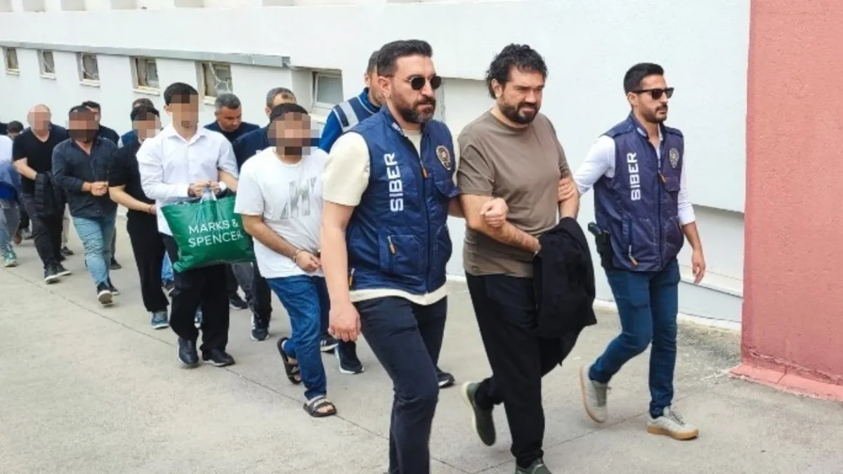 Bahis ve kara para şebekesi 'Rok'oko oldu: Kapalı Çarşı uzantılı havala sistemi | Parola 5 liralık banknot