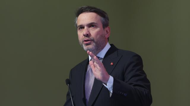 Bakan Bayraktar: Enerjide ortak geleceğe liderlik ve iş birliğine hazırız