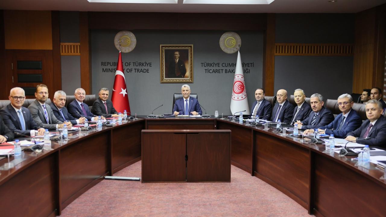Bakan Bolat otomotiv sektörüyle 'Made in EU' politikasını değerlendirdi