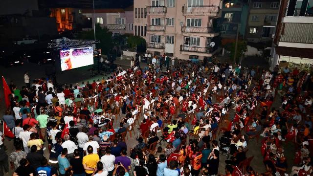 Bakan Çiftçi'den YKS günü milli maç için dev ekran yasağı