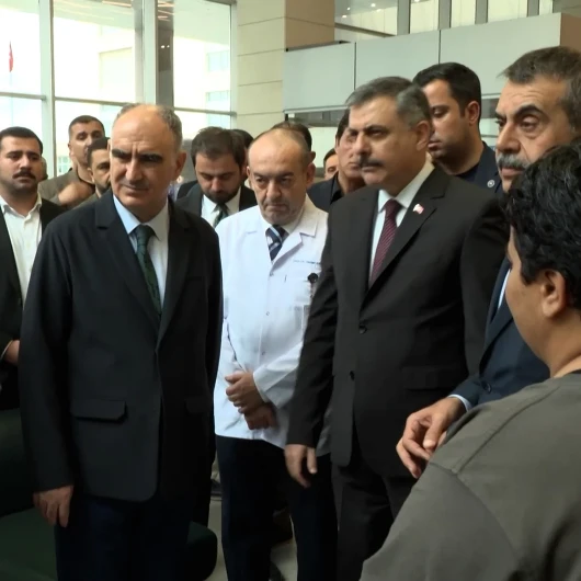 Bakan Çiftçi'ye duygusal soru: O tüfek 15 yaşındaki çocuğun eline nasıl geçti