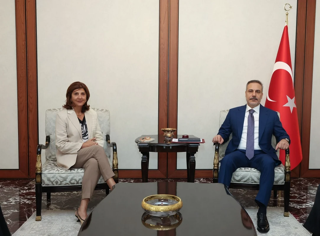 Bakan Fidan, BM Genel Sekreteri'nin Kıbrıs Temsilcisini Kabul Etti