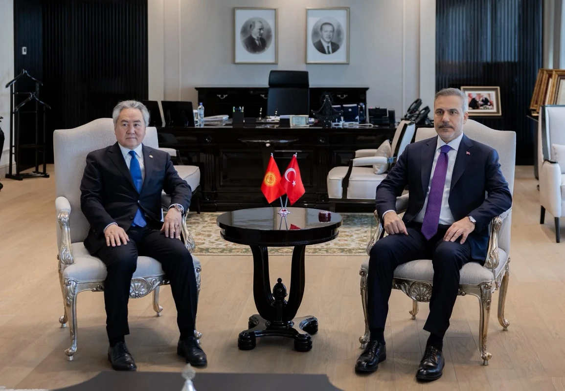 Bakan Fidan, Kırgız Mevkidaşı Kulubayev ile Stratejik Görüşme Gerçekleştirdi