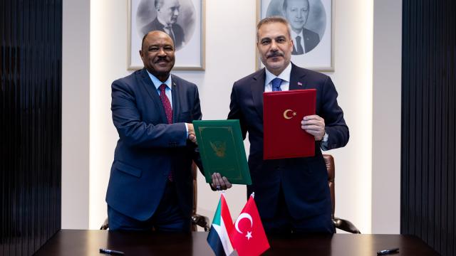 Bakan Fidan, Sudanlı Mevkidaşı Salim ile Ankara'da Görüştü