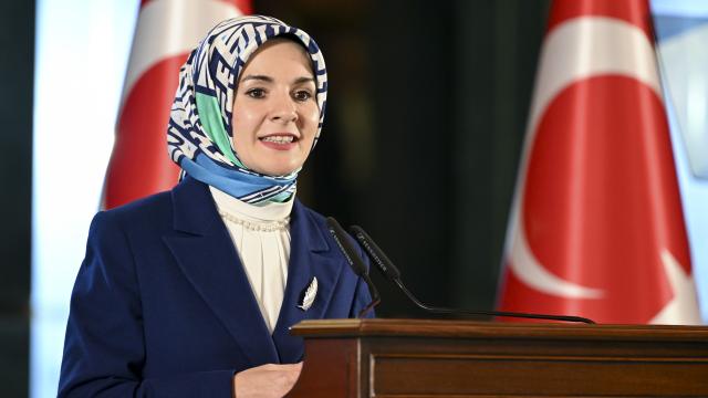 Bakan Göktaş: Suriye'de Türkiye'nin koruyucu aile modeli uygulanmaya başlandı