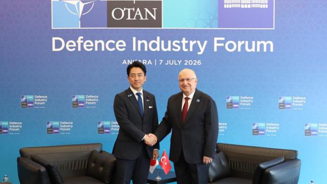 Bakan Güler'den NATO Zirvesi'nde Kritik Temaslar