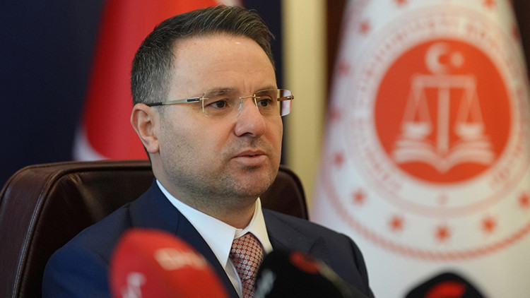 Bakan Gürlek: FETÖ firarileri er ya da geç hesap verecek