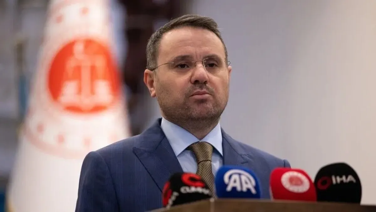 Bakan Gürlek: Fon Soruşturmasını Cumhurbaşkanımız Yakından Takip Ediyor