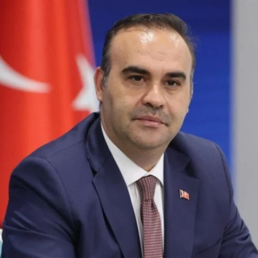 Bakan Kacır: Terörsüz Türkiye ile Yatırımın Önü Açılacak