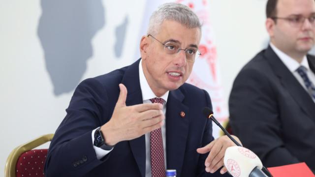 Bakan Memişoğlu: Yerli kalp-akciğer makinesinde seri üretime geçiyoruz