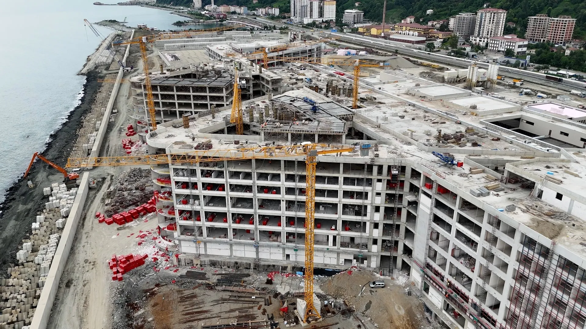 Bakan Memişoğlu'ndan Rize Şehir Hastanesi müjdesi: 2027'de hizmete açılacak