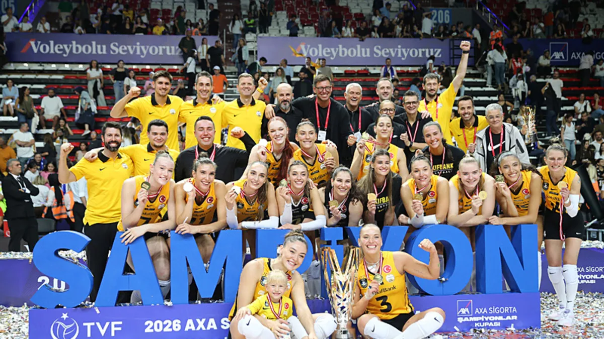 Bakan Osman Aşkın Bak'tan VakıfBank'a Şampiyonluk Tebriği