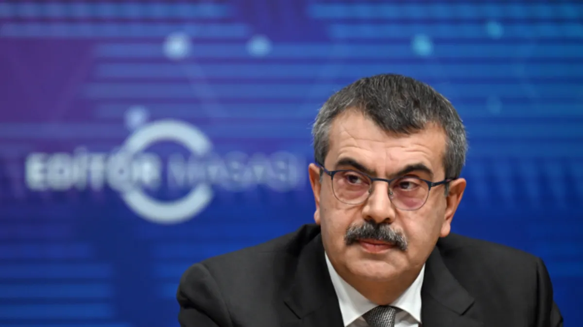Bakan Tekin: Yeni Eğitim Yılında Müfredat Revize Edildi