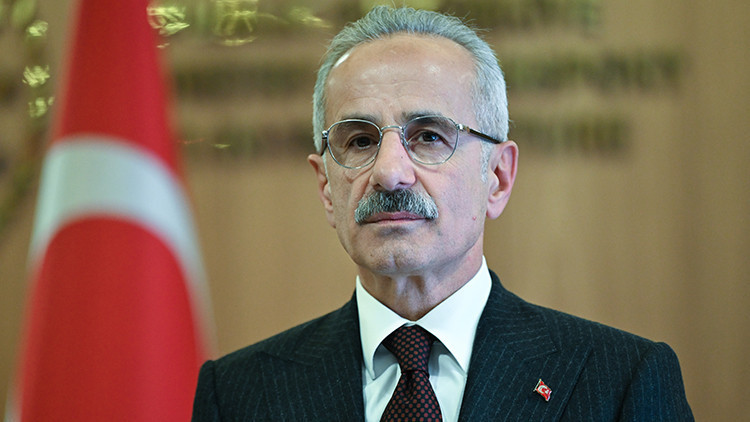 Bakan Uraloğlu: Şanlıurfa Depremi Sonrası Ulaşım ve Haberleşmede Sorun Yok