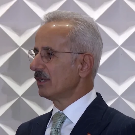 Bakan Uraloğlu: Silivri açıklarında batan gemideki 10 denizciden haber alınamıyor