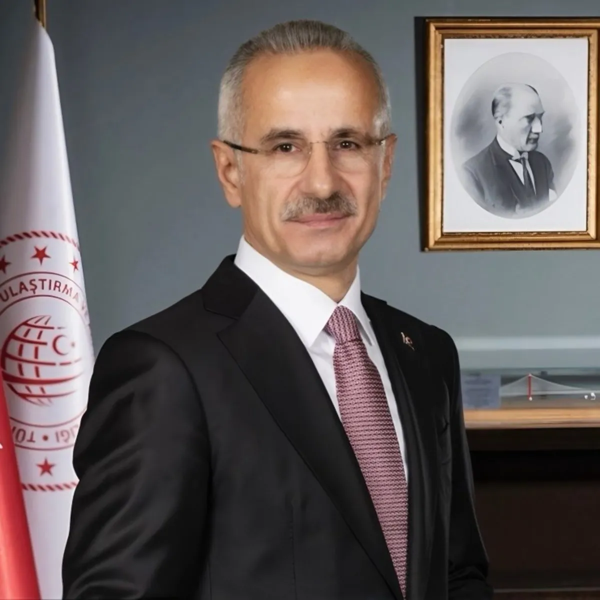 Bakan Uraloğlu: Terörün yıktığı umutları yeniden inşa ediyoruz