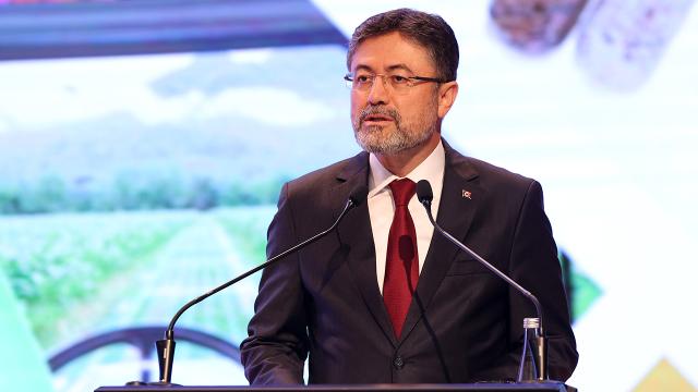 Bakan Yumaklı: Buğday ve Arpada Rekor Üretim Bekleniyor
