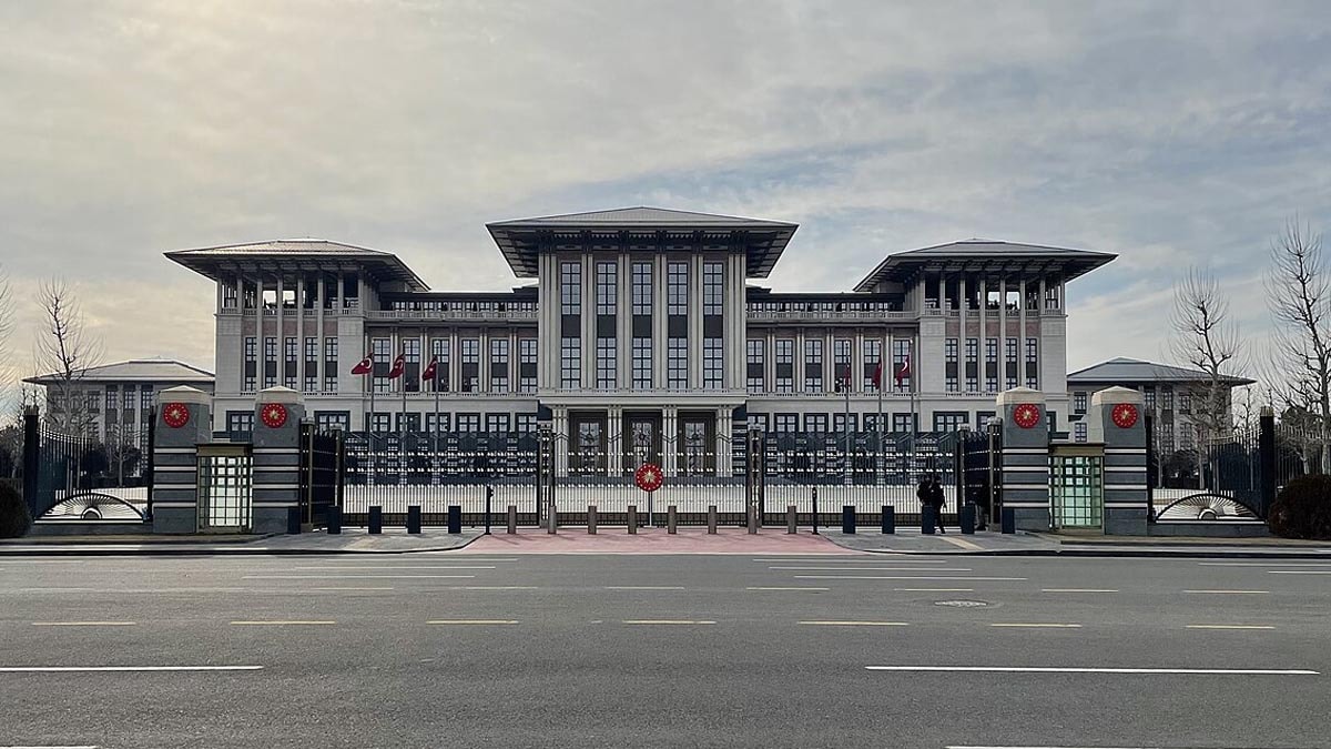 Bakanlığın sigara kararına Saray'dan itiraz
