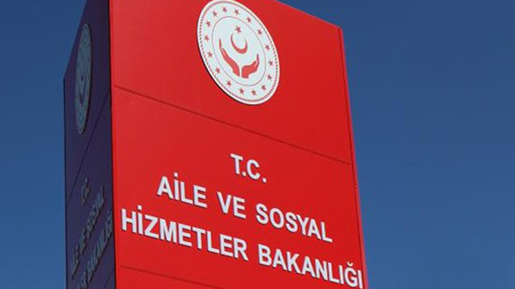 Bakanlık, ‘Küçük trans çocuklara örnek olacağız’ gönderileri için suç duyurusunda bulundu