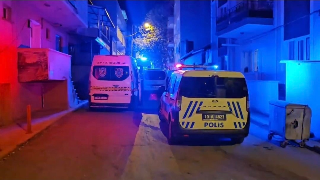 Balıkesir'de Kardeş Kavgası: A.O., Kardeşi Y.T.O.'yu Bıçakla Yaraladı