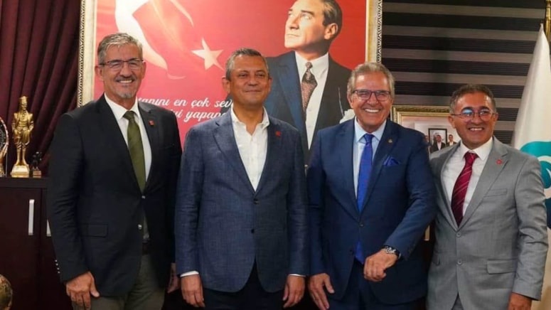 Bandırma Belediye Başkanı Dursun Mirza Trafik Kazası Geçirdi