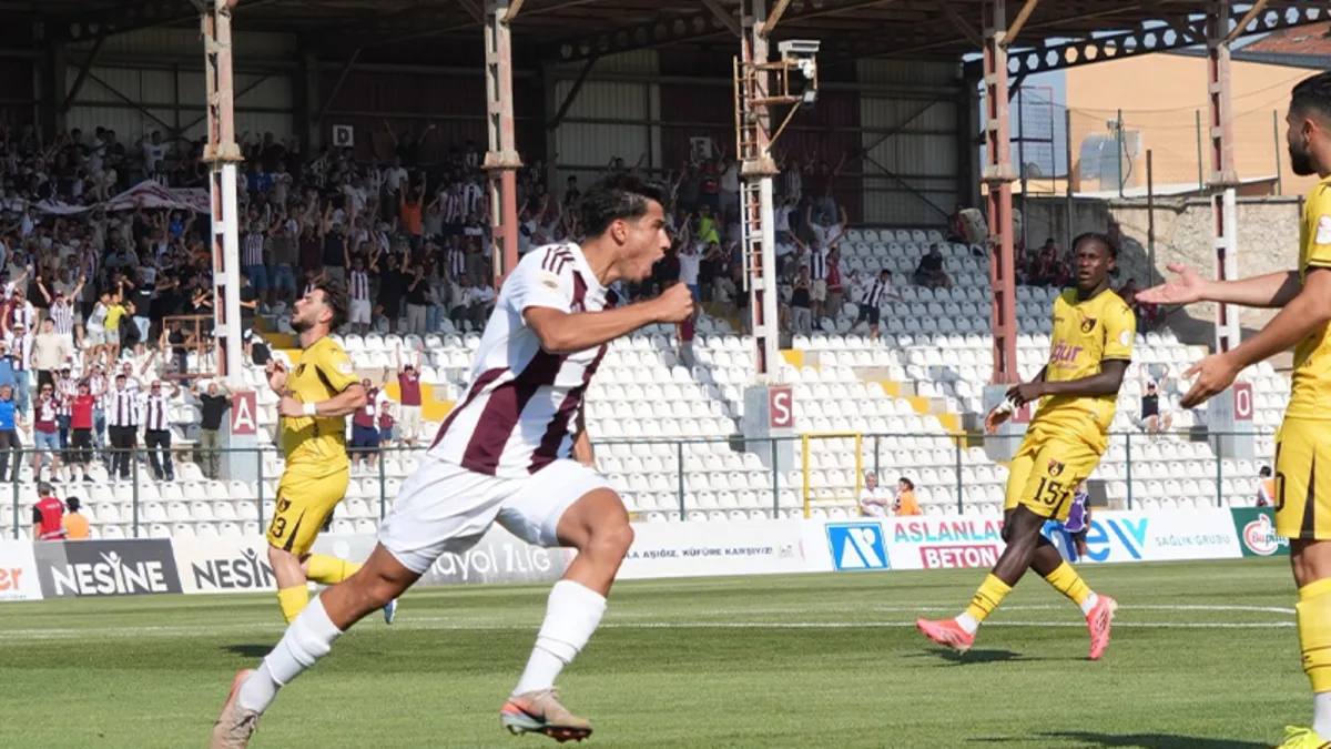 Bandırmaspor, İstanbulspor'u 3-0 Devirdi