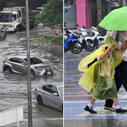 Bangkok'ta Muson Seli: 5 Bin Kişi Tahliye Edildi