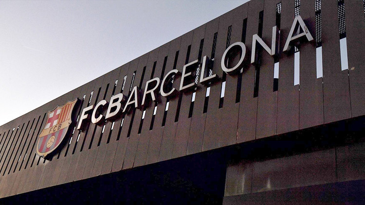 Barcelona, KKTC Kamp Kararından Vazgeçti: Rum Baskısı mı Kazandı