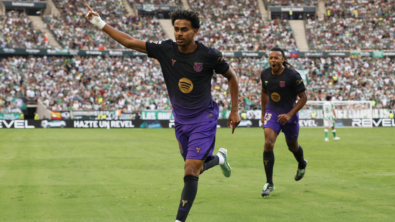Barcelona La Liga'da 9'da 9 yaparak rekor kırdı