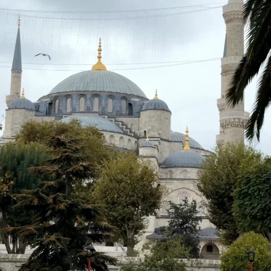 Barcelona, Sultanahmet'te ezan sesiyle büyüledi
