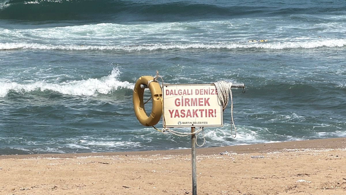 Bartın'da 11 Plajda 3 Gün Denize Giriş Yasaklandı