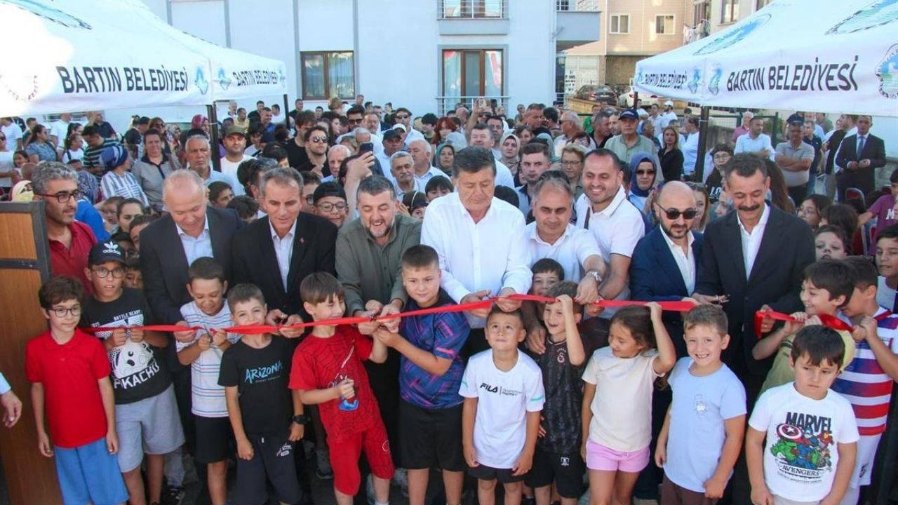 Bartın'da 150. Yıl Spor Kompleksi Hizmete Açıldı