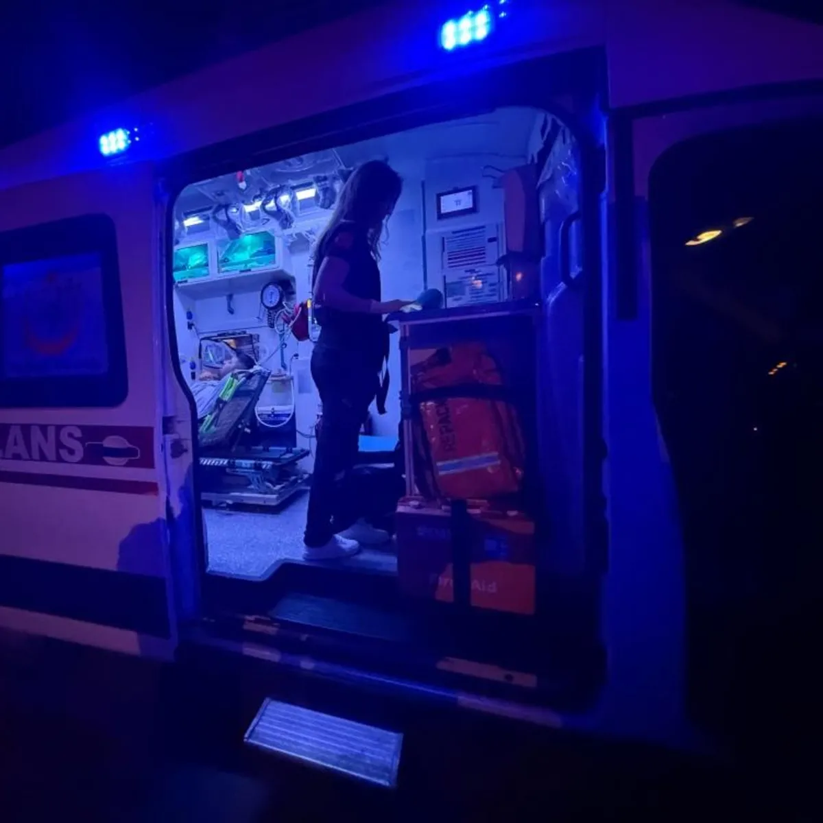 Bartın'da asansör kabusu: Genç kadın baygınlık geçirdi