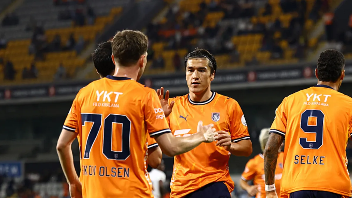 Başakşehir FK, Gençlerbirliği'ni 4-0 Mağlup Etti
