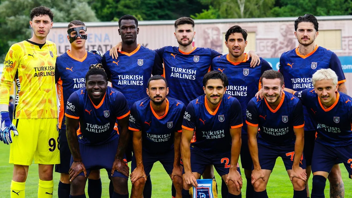 Başakşehir, hazırlık maçında Cracovia'ya 3-1 yenildi