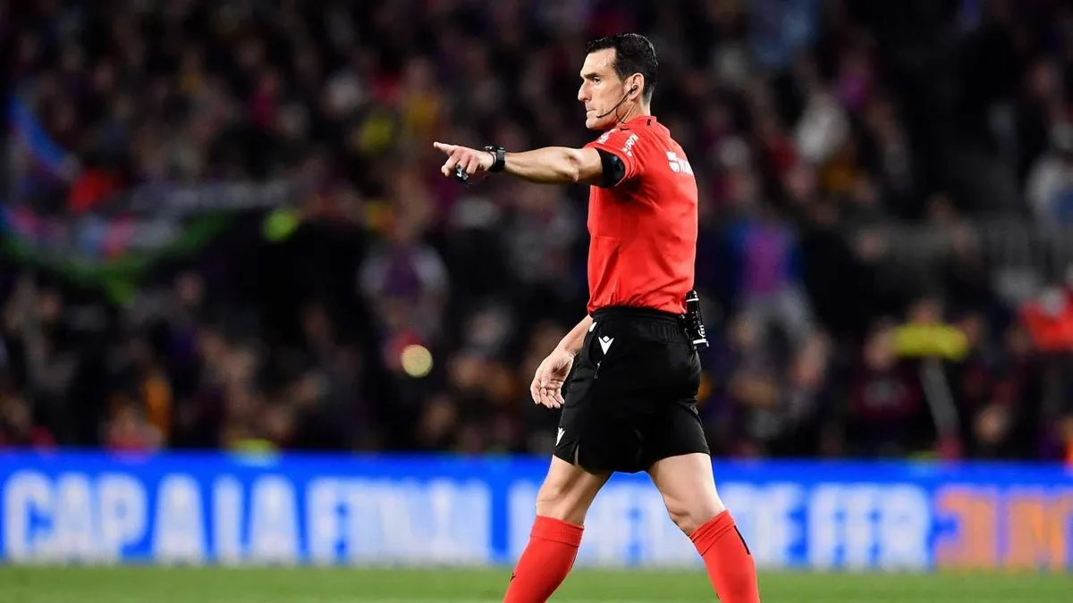 Başakşehir-Inter Turku maçının hakemi İspanyol: Juan Martinez Munuera