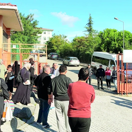 Başakşehir'de Okul Saldırısı: 15 Yaşındaki Saldırganın Soğukkanlılığı Şaşırttı